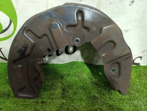Щиток тормозного диска передний правый AUDI A4 OEM 8E0615312A 8EBWEF 2005