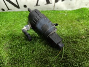 Насос омывателя 1K6955651 VOLKSWAGEN TIGUAN