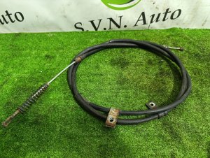 Трос стояночного тормоза правый HUMMER H3 OEM 15869343 2007