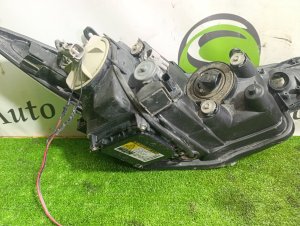 Фары передние LED (пара) TOYOTA ESTIMA OEM 8114528B20, 8118528B20 AHR20 2006-2008