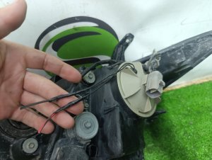 Фары передние LED (пара) TOYOTA ESTIMA OEM 8114528B20, 8118528B20 AHR20 2006-2008