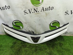 Решетка радиатора Color-070 (рестайлинг) TOYOTA ESTIMA OEM 5311228100 ACR50 2009